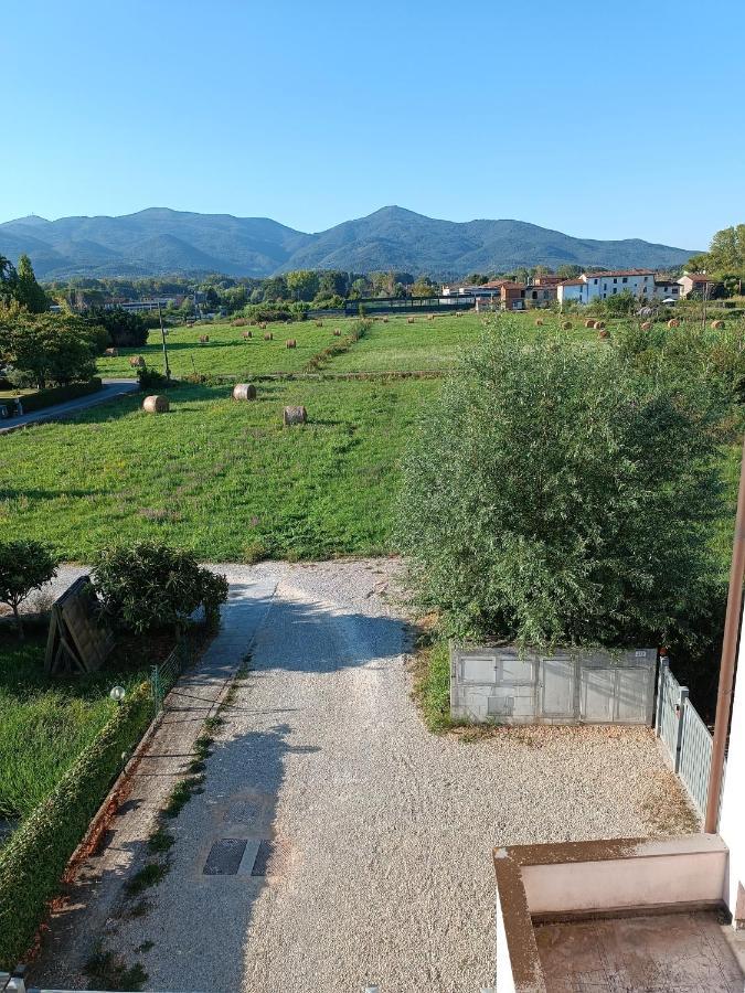 Apartamento Casa Degli Aromi Lucca Exterior foto